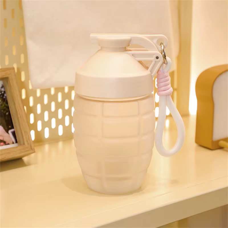 Bouteille d'Eau de dehors Fitness de 600ml, Shaker Simple à la Mode, 10000 Poudre, Financial, Haute 