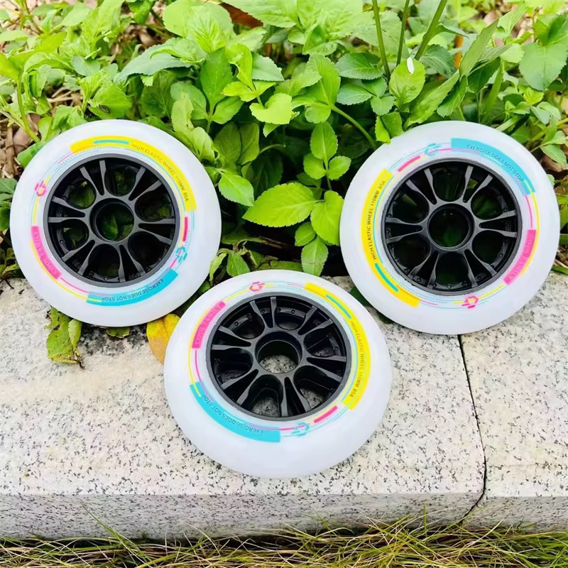 Roue de patins de vitesse en ligne à haute élasticité 85A pour la course sur piste intérieure, bon r