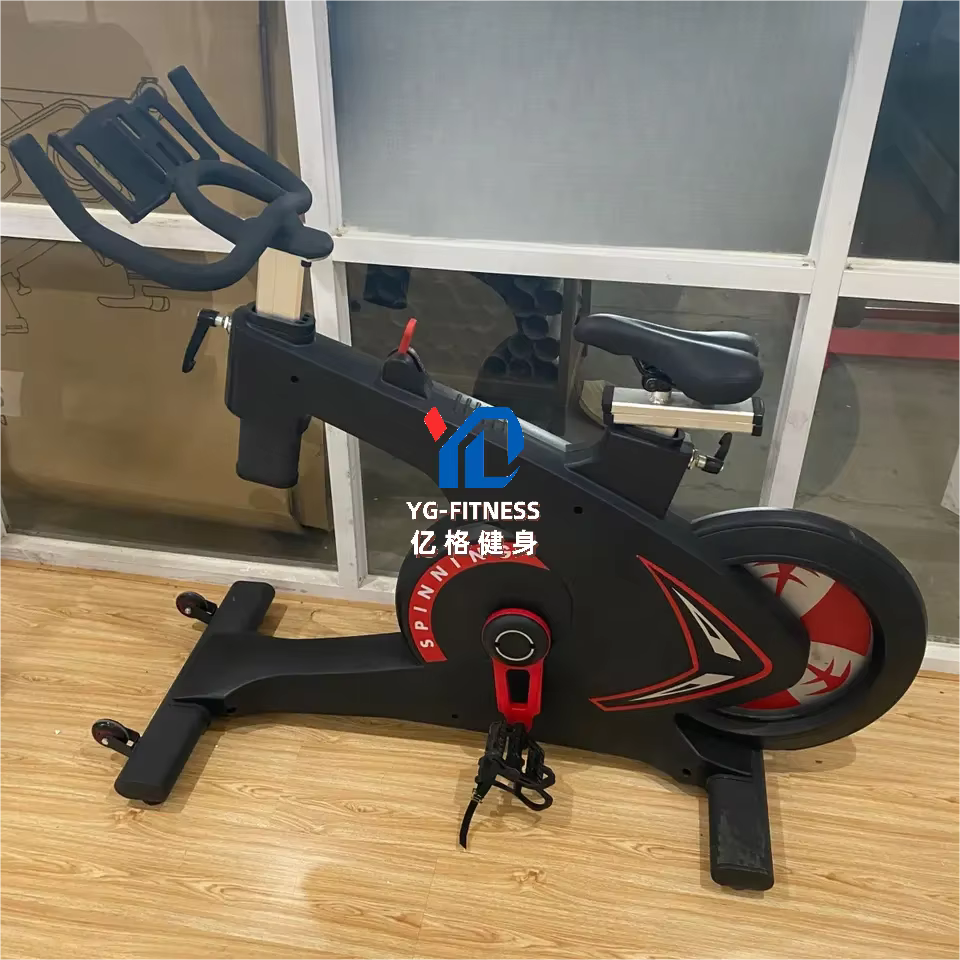 Vélo de spinning multifonction réglable pour la maison et les clubs – Idéal pour le fitness
