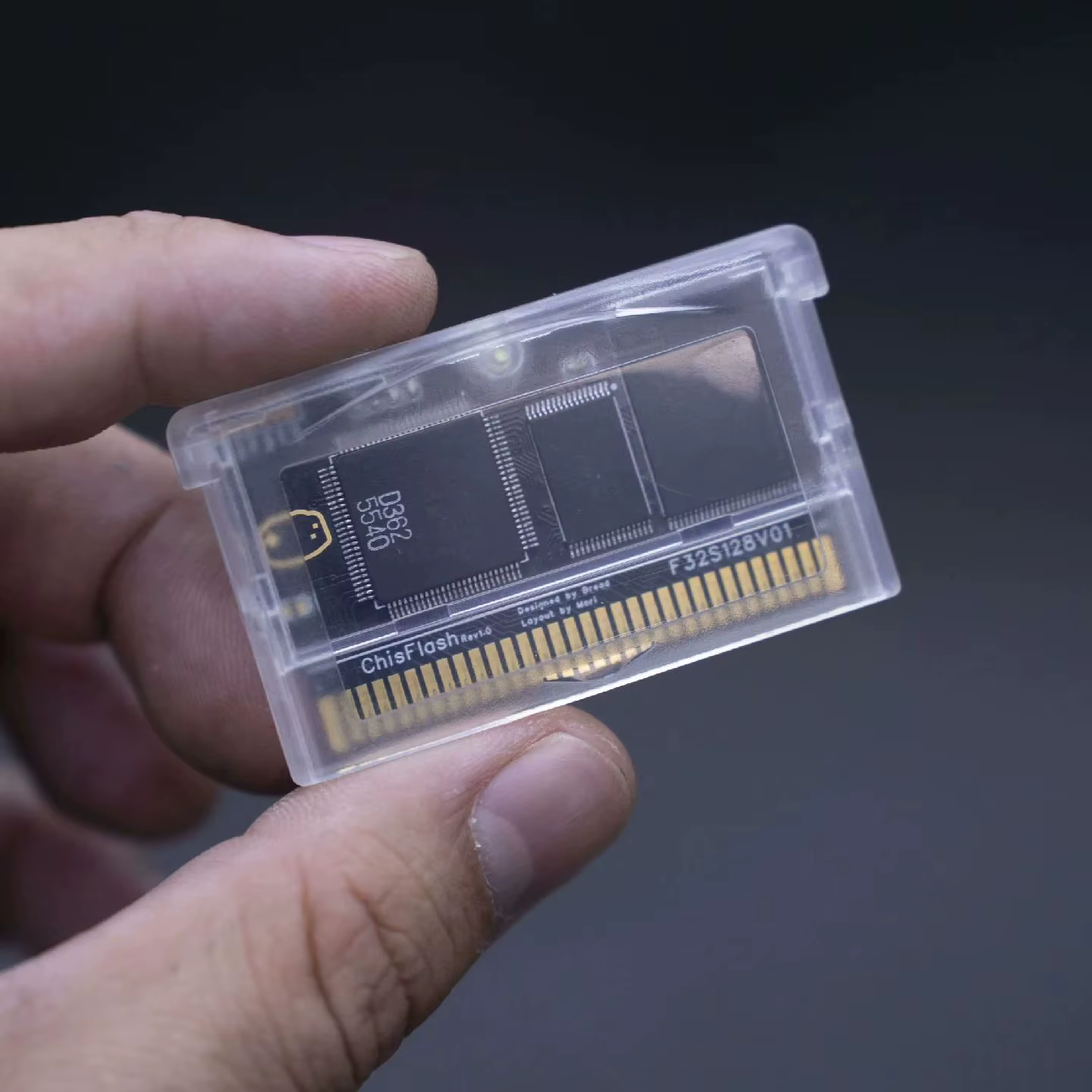 Cartouche Flash GBA ChisFlash 1.0 - Sauvegarde Permanente FRAM (32 Mo ROM / 1 Mo de Sauvegarde) - Pa
