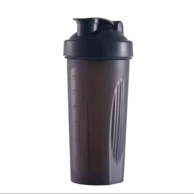 Bouteille portative en plastique de secoueur de protéines de 600ML 20Oz pour les amateurs de Fiess a