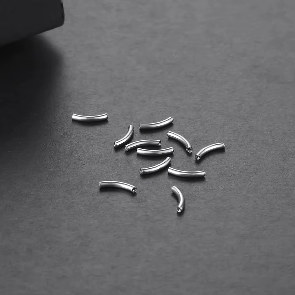 Titanium filetage interne sourcil haltère Piercing ventre nombril Piercing barre accessoires de remplacement bijoux de corps 16G 14G