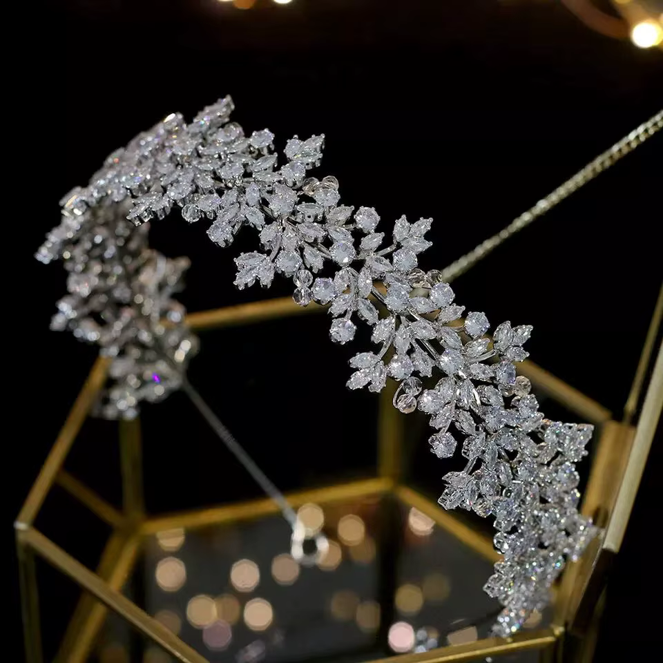 Couvre-chef de mariée, accessoires pour cheveux, bijoux, couronnes pour femmes, accessoires de mariage, couronne en zircone cubique, diadème, cadeau de demoiselle d'honneur