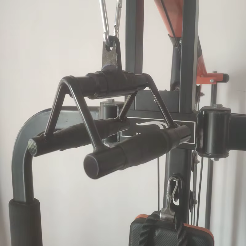 Équipement d'entraînement à la puissance pour biceps
