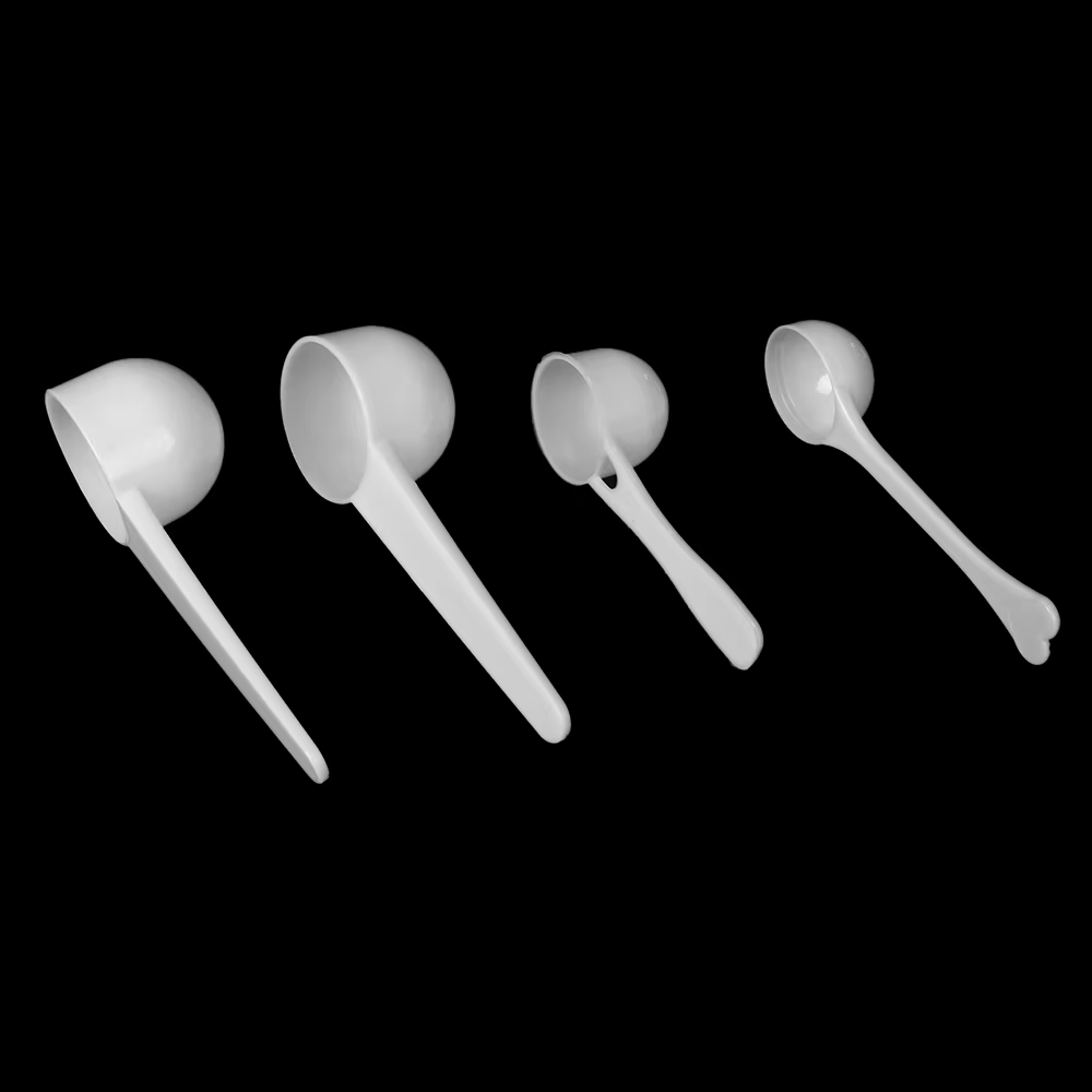 Cuillères à mesurer en plastique