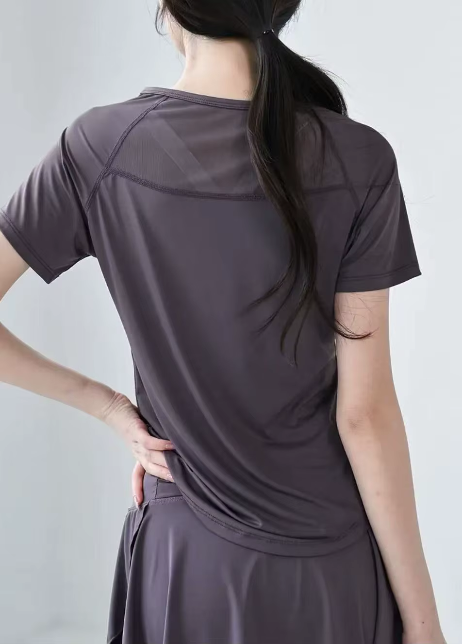 T-shirt de sport pour femme