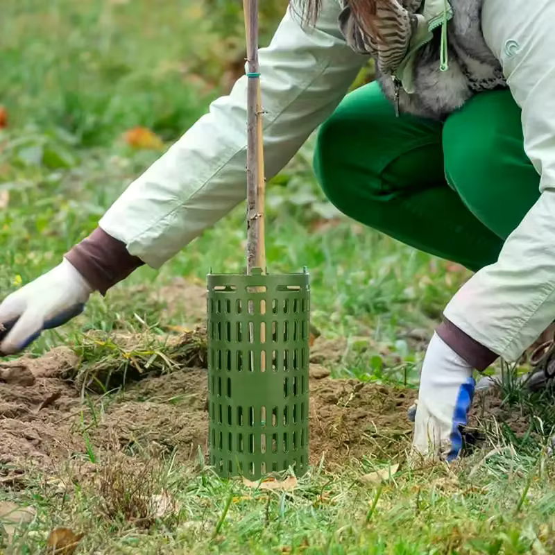 Protecteur de tronc d'arbre réglable pour diverses tailles d'arbres ou de plantes, empêchant les dommages à la croûte d'arbre causés par les sécateurs, les tondeuses et les rongeurs
