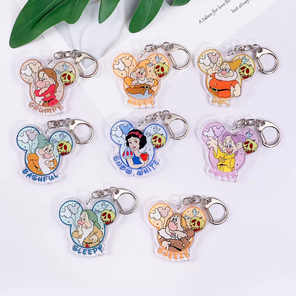 Porte-clés en acrylique Disney Blanche-Neige et les Sept Nains, accessoires mignons pour sac, pendentif pour sac à dos, cadeaux pour amis, 1/8 pièces