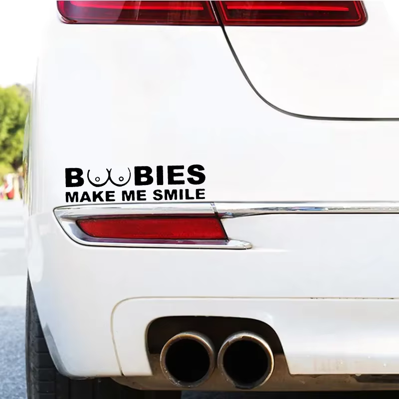 Autocollant de voiture « BOOBIES Make Me Smile », film vinyle amusant pour carrosserie, pare-chocs, fenêtres, moto, ordinateur portable, murs, accessoires de tuning automobile