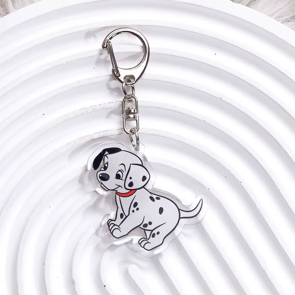 Porte-clés en acrylique Disney 101 Dalmatians, 1/12 pièces, breloques pour sac, accessoires mignons pour sac à dos, porte-clés amusant, cadeaux pour fans et amis