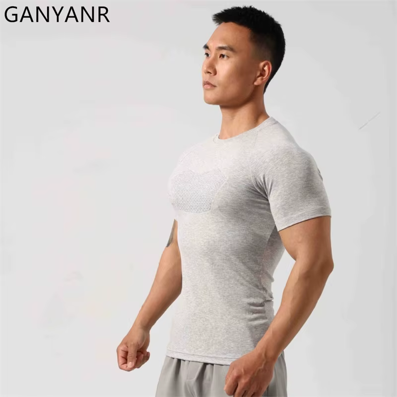 GANYANR hommes course T-shirt vêtements de sport à manches courtes