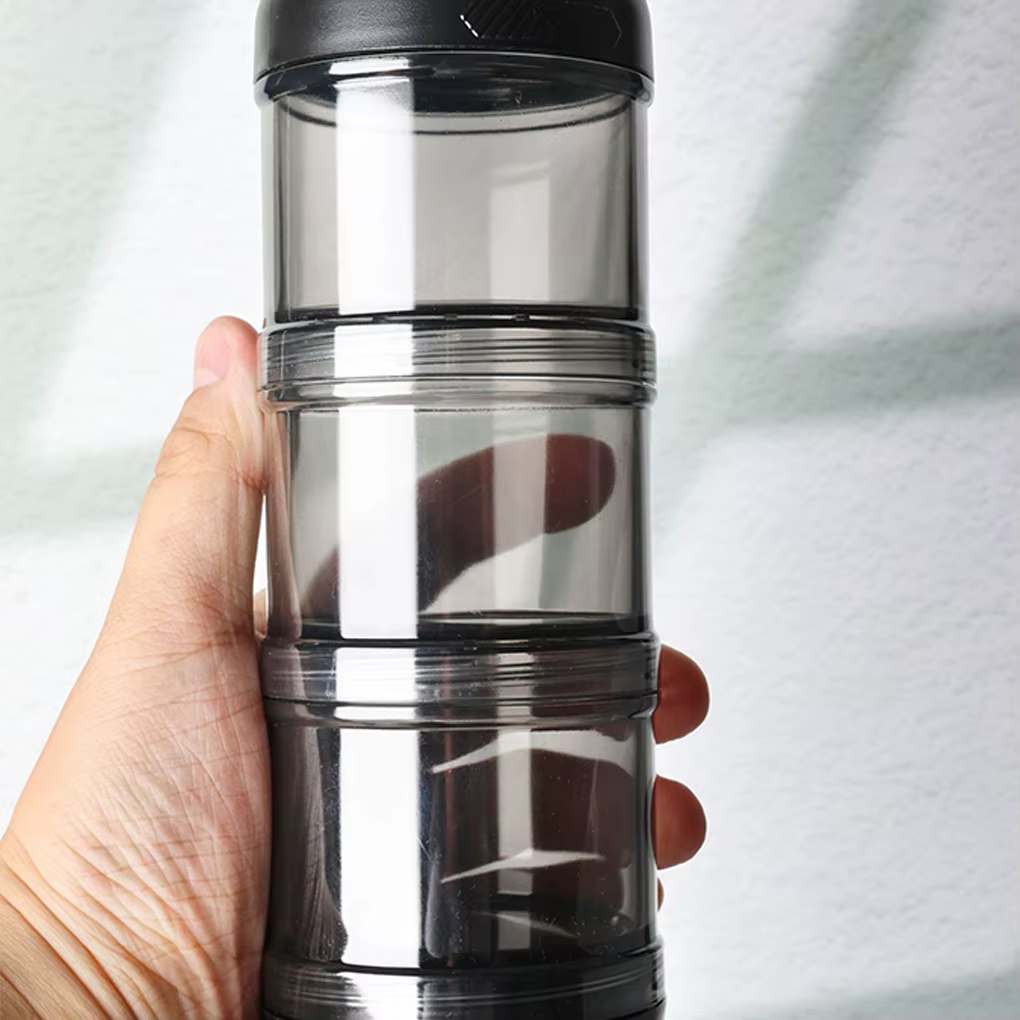 Boîte distributrice de poudre de protéines
