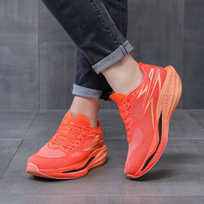 Chaussures de course pour hommes avec plaque en carbone