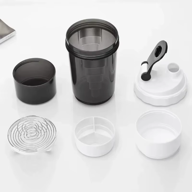 Bouteille de shaker de protéines pour le sport et la salle