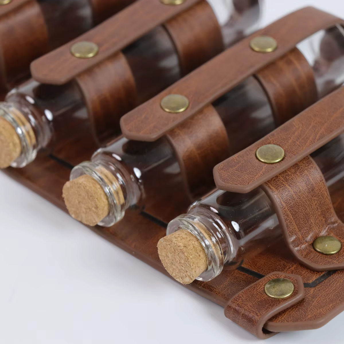 Porte-potions en cuir PU style steampunk, porte-flacons magiques pour sorcier avec 5 bouteilles en verre à bouchon, accessoires de costume de cosplay