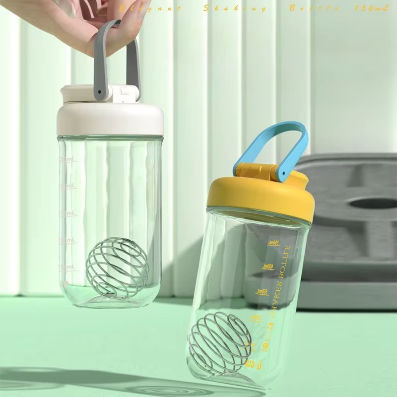 Bouteille d'eau en plastique Tritan de 500 ml grande capacité pour shake protéiné
