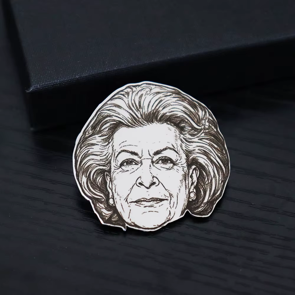 Broches personnalisées avec portrait, logo/image, épingles personnalisables, accessoires de mode pour hommes et femmes, badges, bijoux, cadeaux pour amis