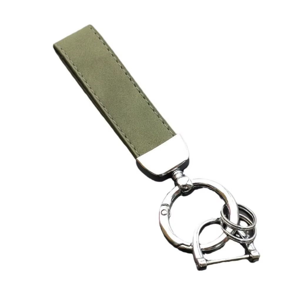 Porte-clés universel personnalisable en cuir, nouveau modèle, accessoires, texte, nom, porte-clés pour homme, sac à dos, moto, cadeau, personnalisable