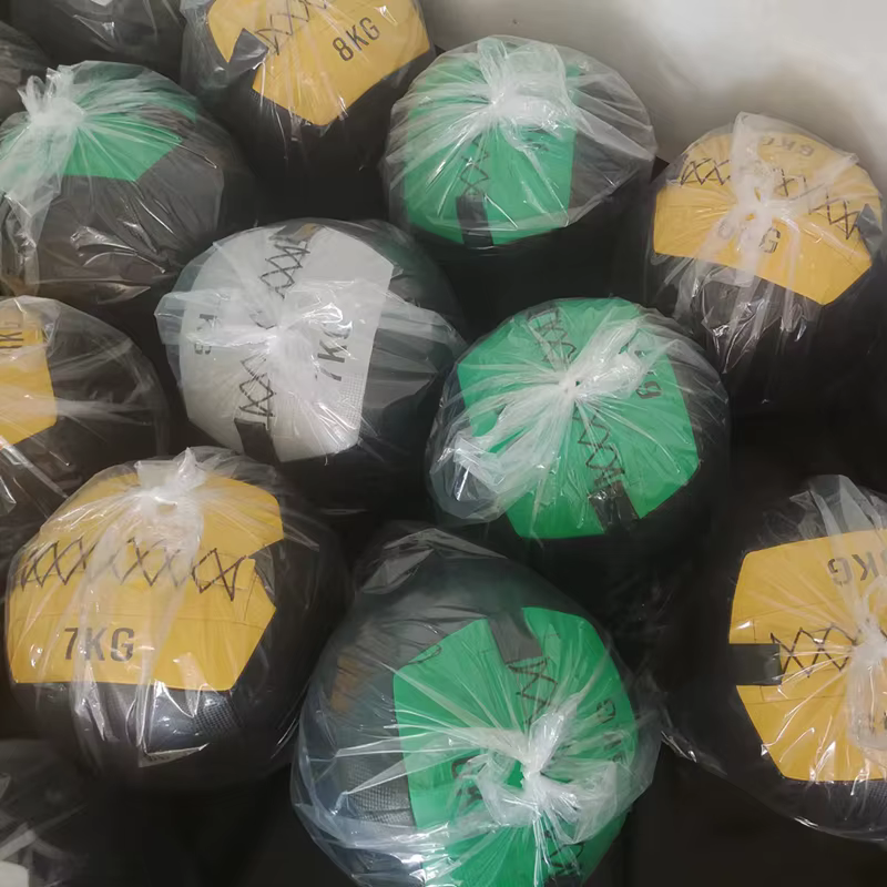 Balle médicale souple en cuir PU pour entraînement de force