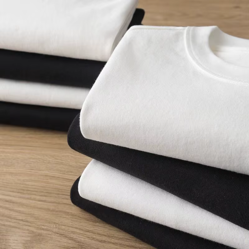 Haut à manches courtes pour homme avec un motif esprit spartiate pour le printemps et l'été