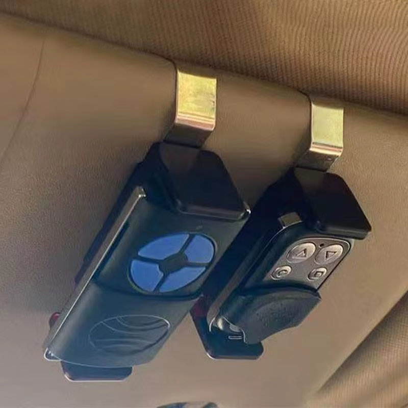 Clip de fixation pour pare-soleil de voiture, télécommande de porte pour porte de Garage, porte-clés de voiture, accessoires universels d'intérieur de voiture, télécommande de porte de Garage