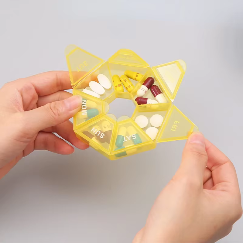 Mini petite boîte à pilules de vitamines de voyage Portable