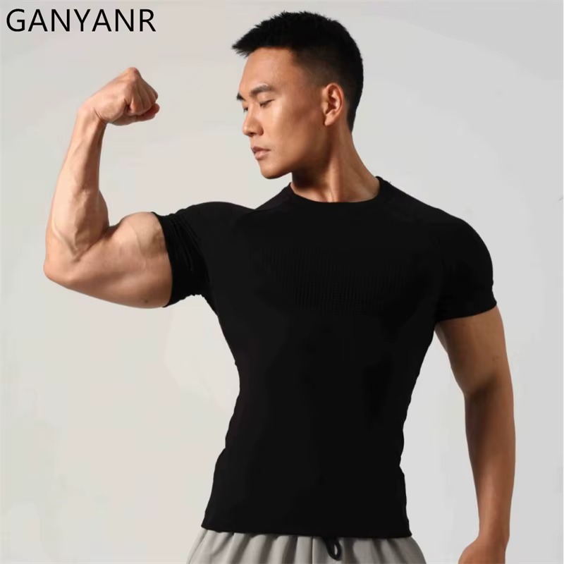 GANYANR hommes course T-shirt vêtements de sport à manches courtes
