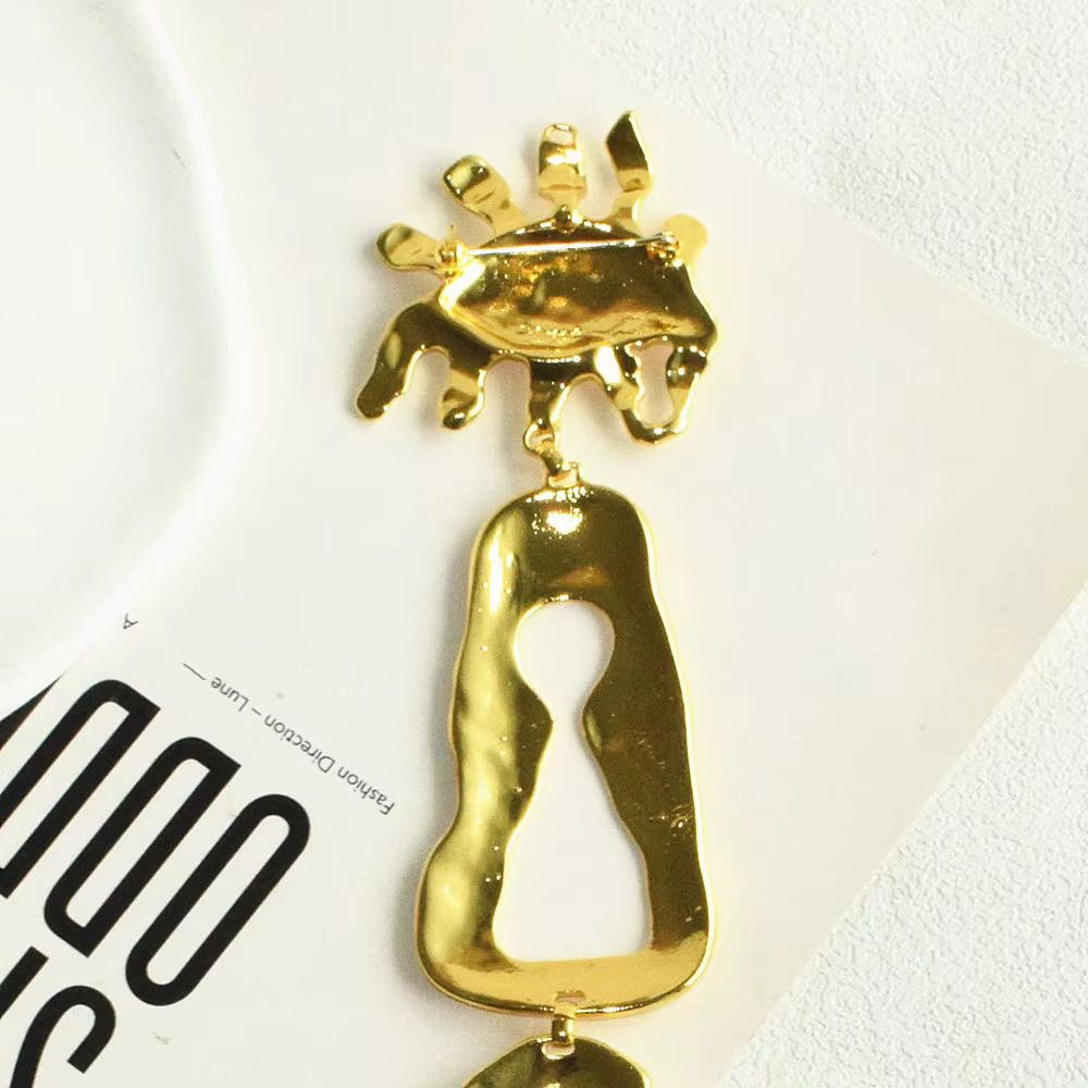 Broches et épingles vintage en alliage métallique abstrait pour femmes, bijoux fantaisie, accessoires de manteau imposants