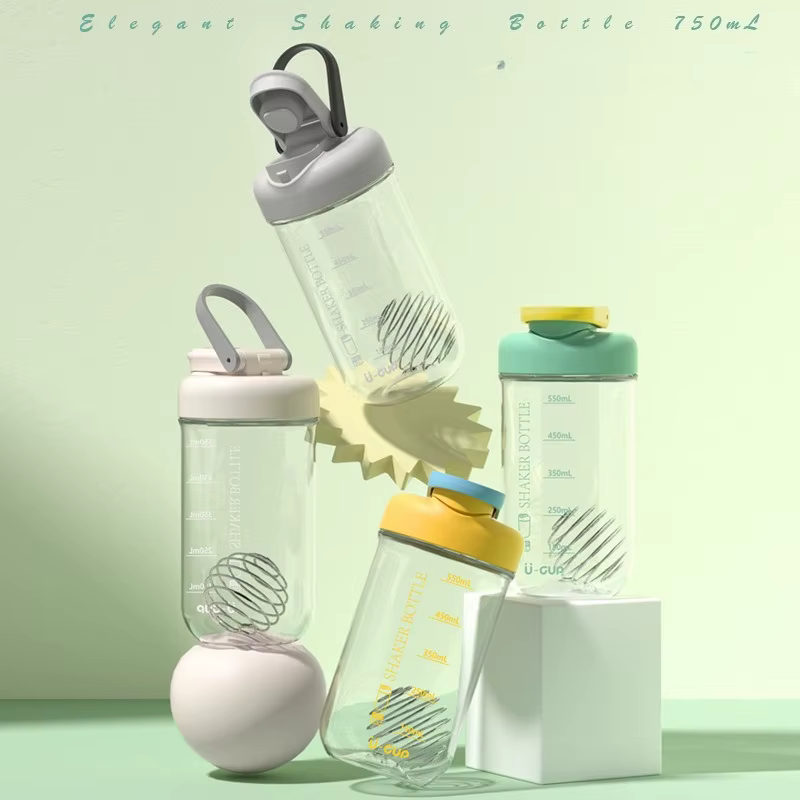 Bouteille d'eau en plastique Tritan de 500 ml grande capacité pour shake protéiné