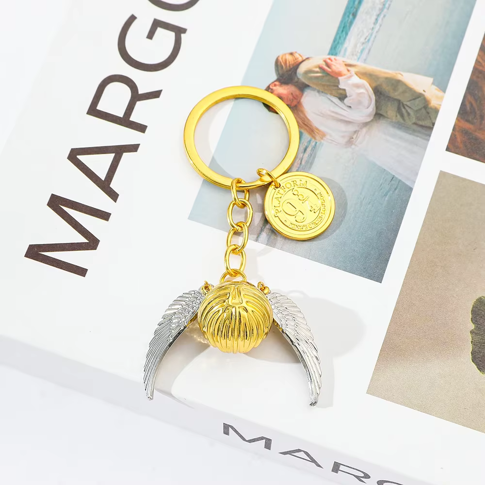 Porte-clés de vif d'or, pendentif élégant, accessoire de sac à dos, bijoux d'anniversaire, cadeau pour garçons et filles
