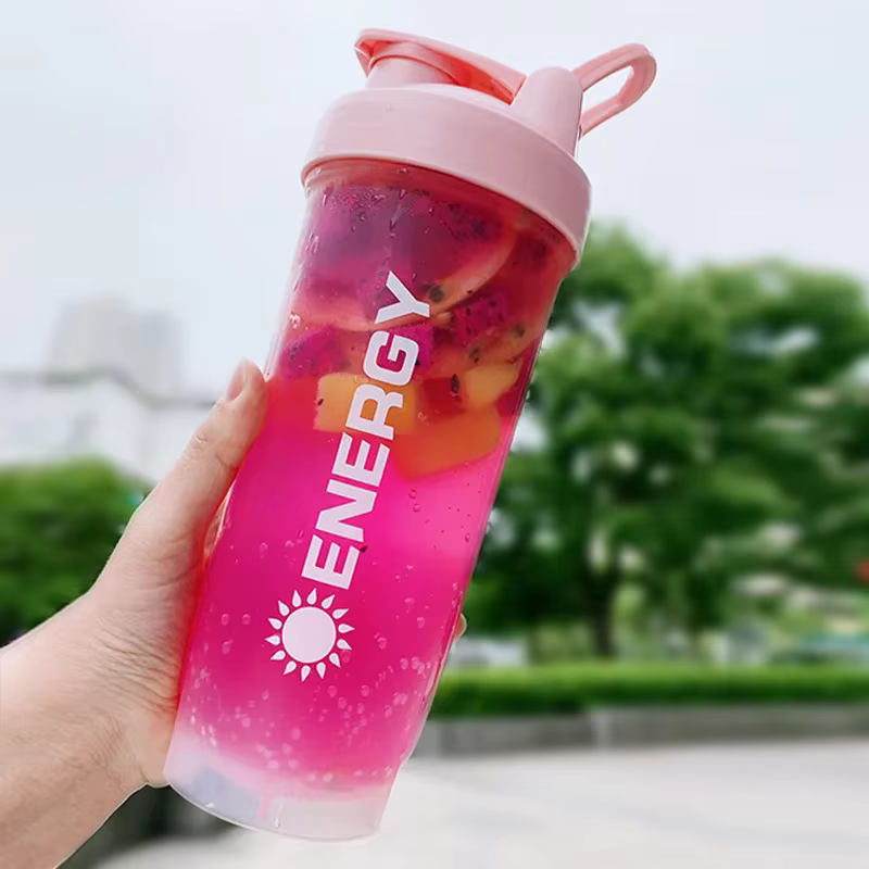 Shaker de sport portable avec balance