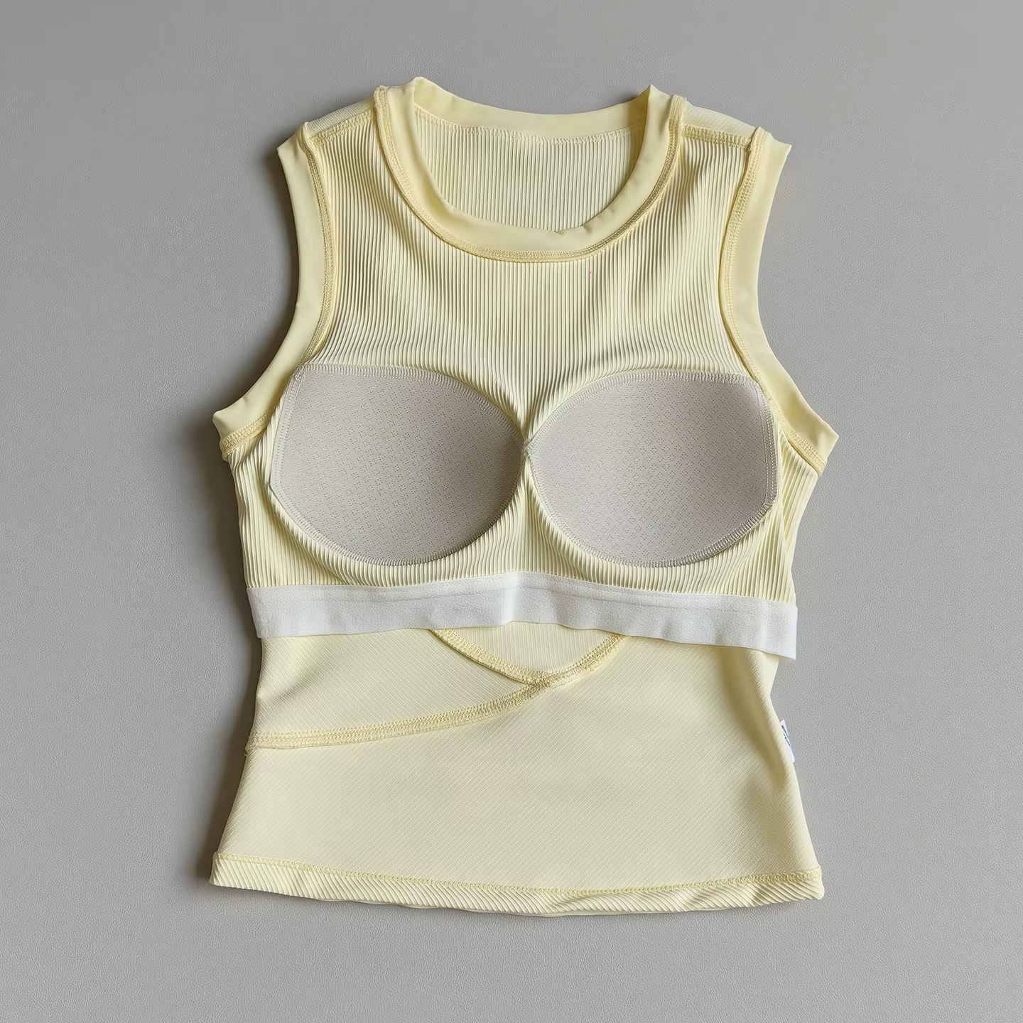 Débardeur de sport haute intensité pour femme
