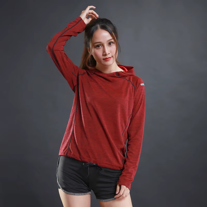 T-shirt de fitness à manches longues pour femme