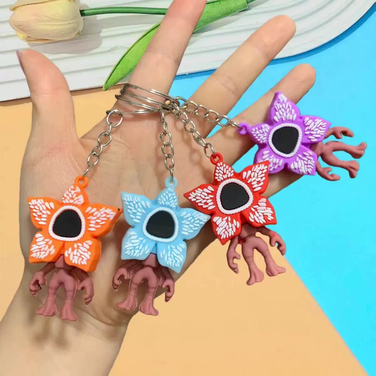 Porte-clés Stranger Things 6 cm, figurine d'anime, étui à clés, Kawaii, à suspendre au sac, ornements décoratifs, porte-clés, cadeaux mignons pour enfants