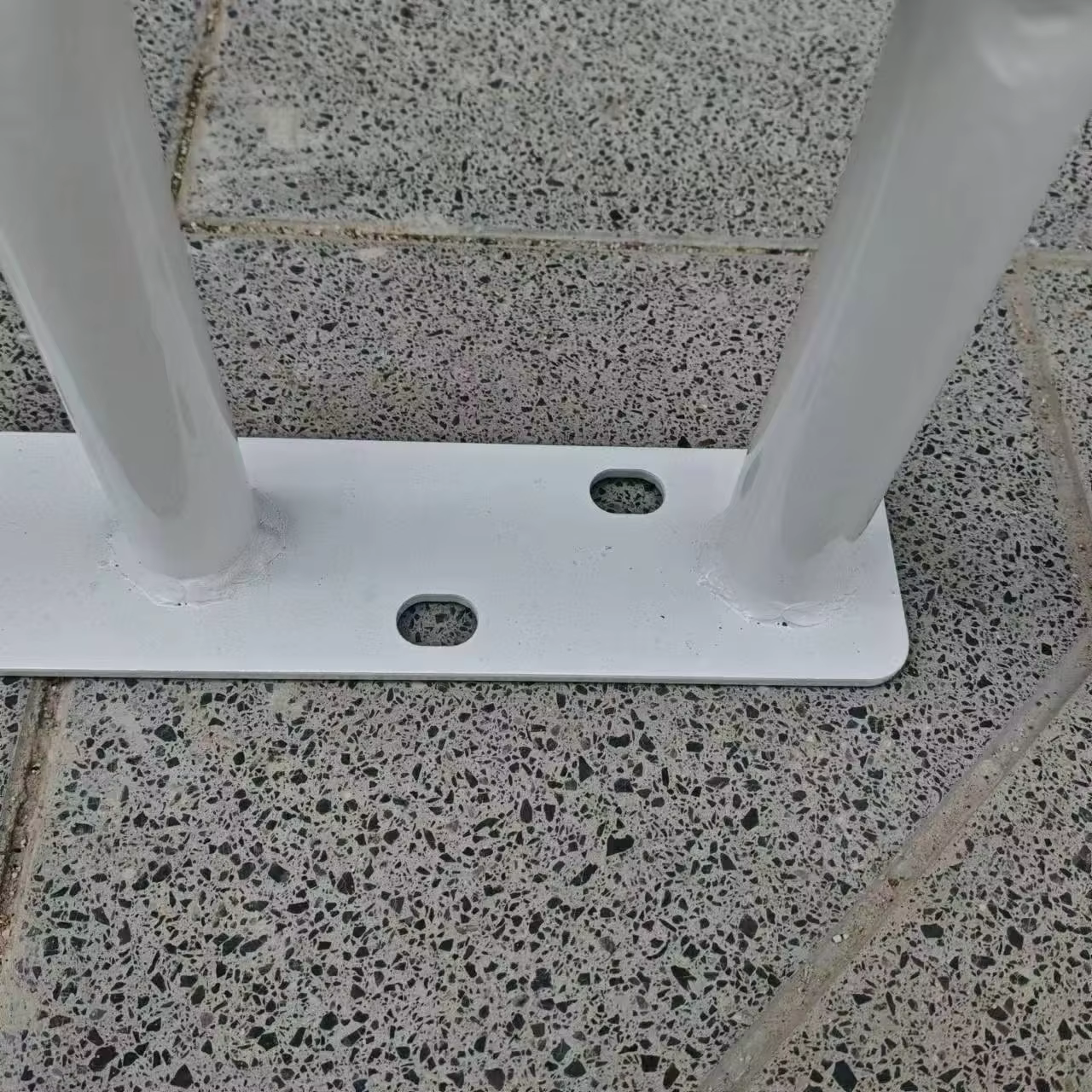 Barre de traction murale pour salle de sport à domicile