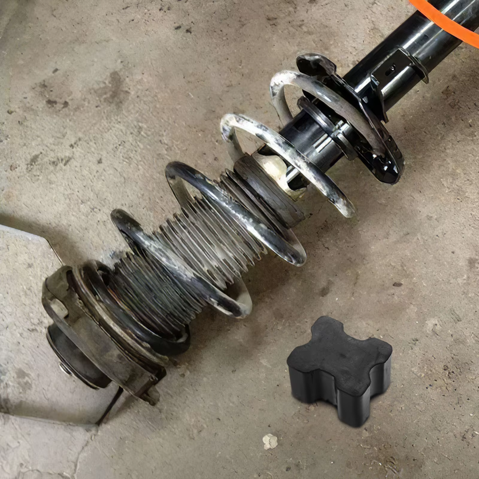 Kit de 4 amortisseurs en caoutchouc noir robuste pour ressorts hélicoïdaux de 1 à 1,5 pouce, idéal pour kit de suspension de voiture