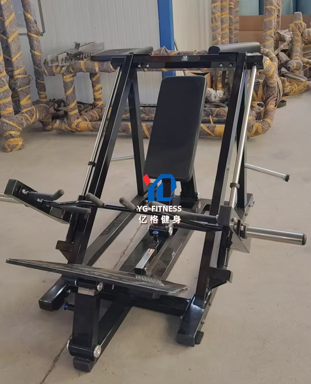 Machine de musculation inclinée à charge libre pour presse à banc