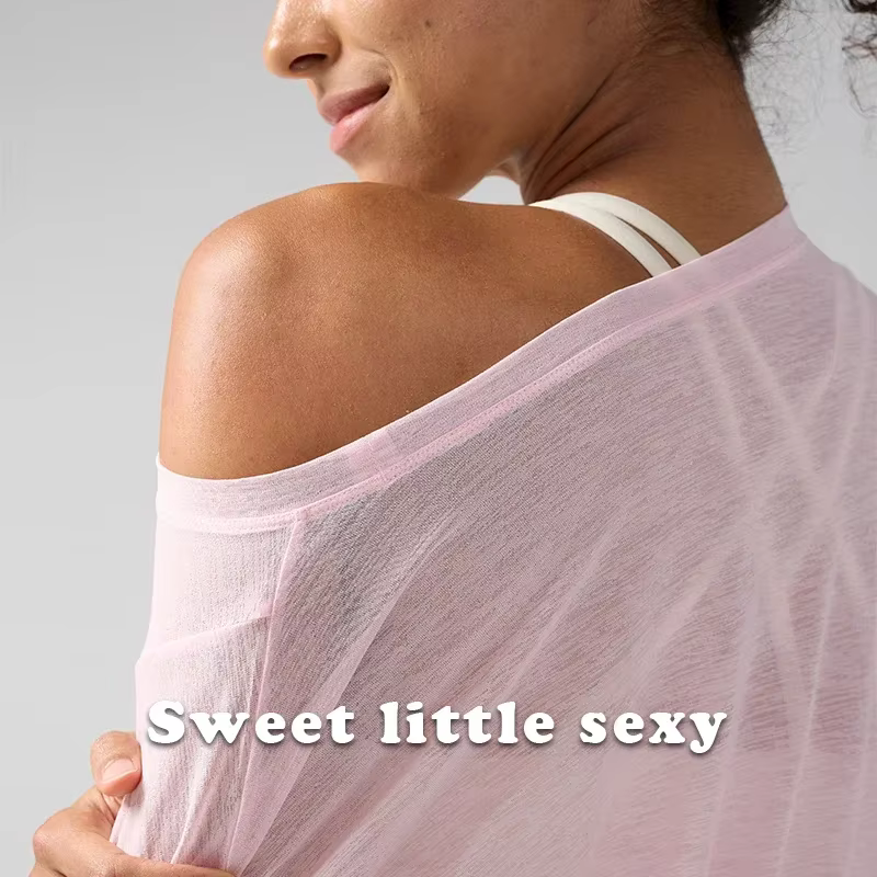 T-shirt de sport à manches courtes pour femmes
