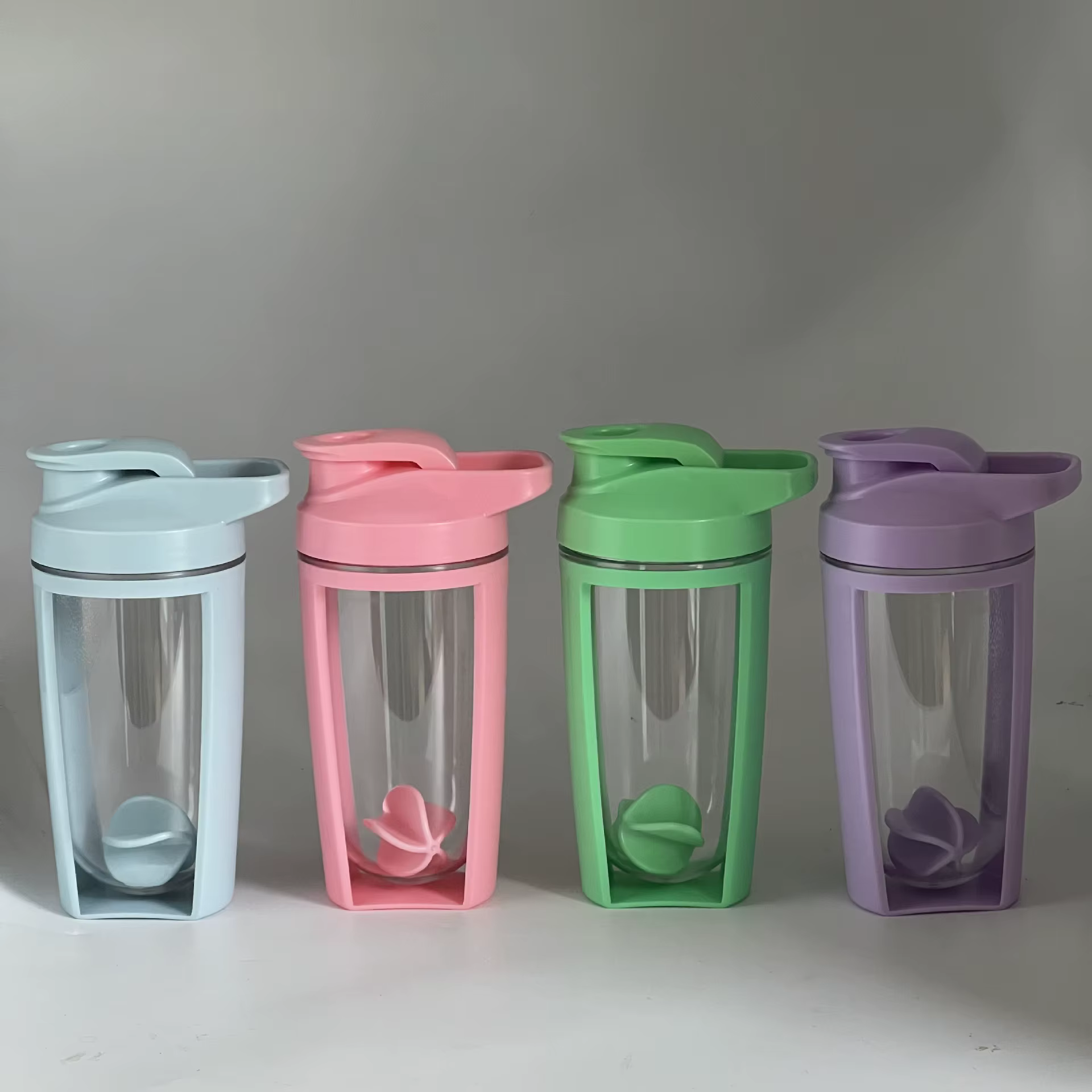 Tasse à secouer 500ML en plastique Double couche graduée Durable étanche mélange de secousse de protéines pour bouteille d'eau de sport de Fitness