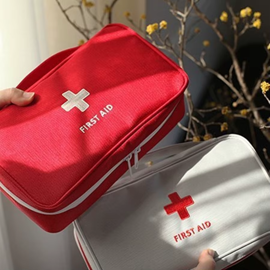 Trousse de premiers secours pour médicaments de santé, tissu Oxford, rangement de voyage Portable, trousse d'urgence, fourre-tout, sac médical d'extérieur, mallette de rangement rouge