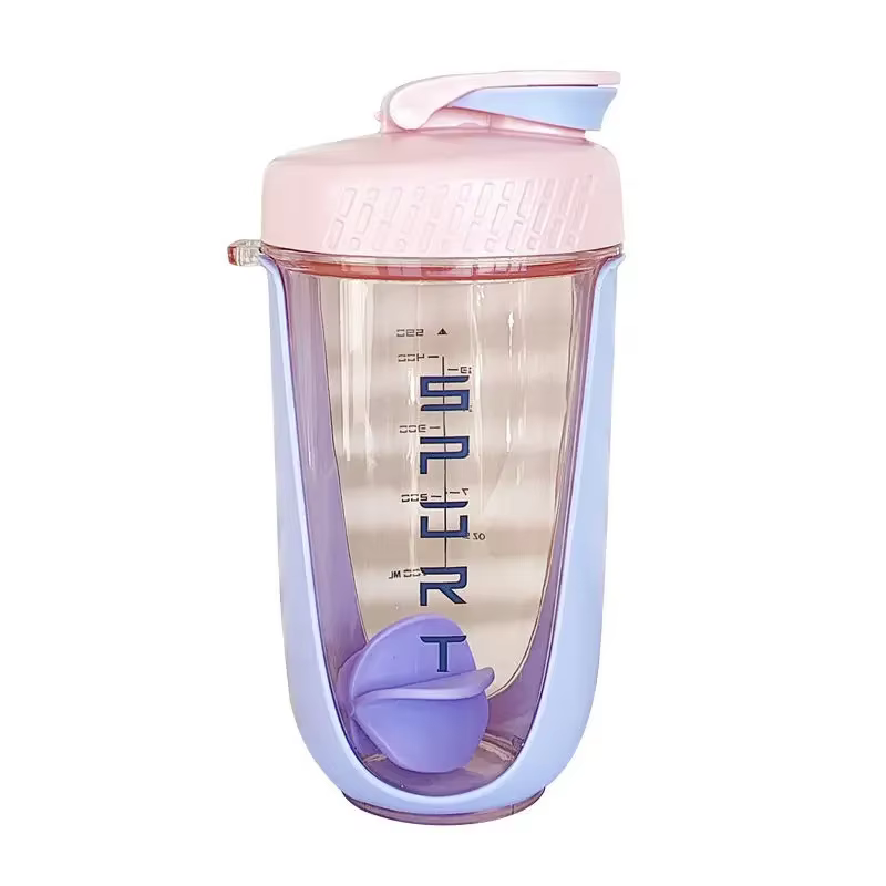 Bouteille Shaker de 600ML avec boule à fouet en plastique