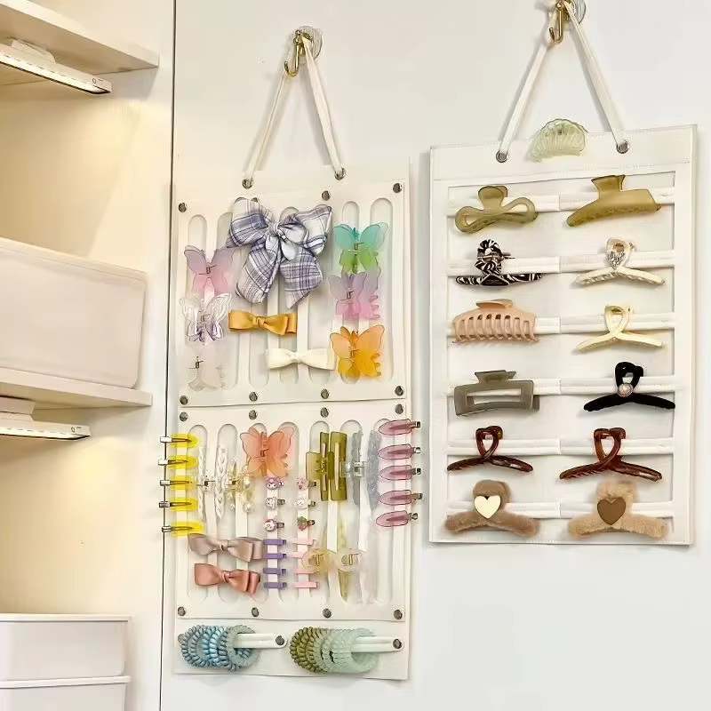 Organisateur suspendu d'accessoires pour cheveux