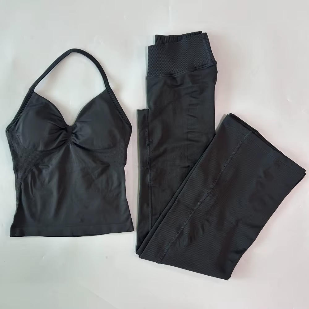Ensembles de sport deux pièces pour femmes : débardeurs et leggings évasés