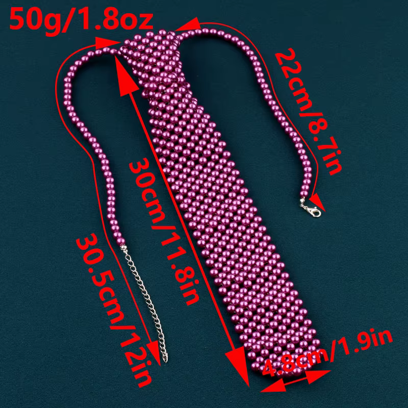 La cravate colorée élégante pour dames avec des perles enroulées à la main, accessoire prêt pour une piste peut être portée comme collier ou une chaîne de pull